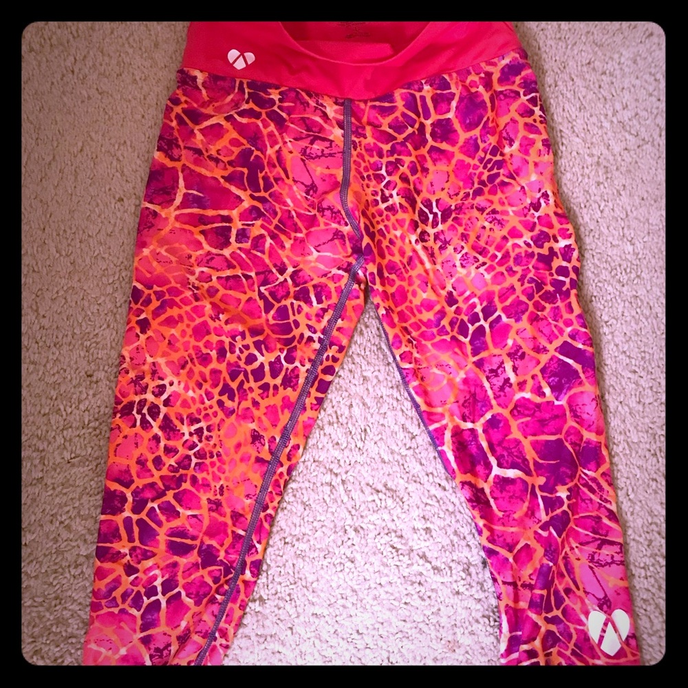 Capri workout pants